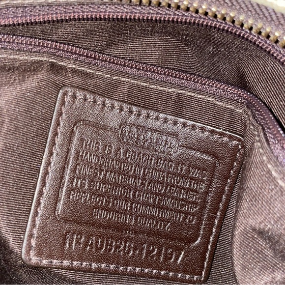 Authentic Coach shoulder bag - Picture 8 of 11